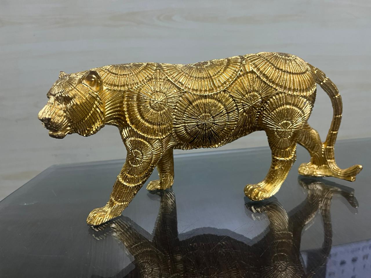 1822B.......Ashoka Tiger