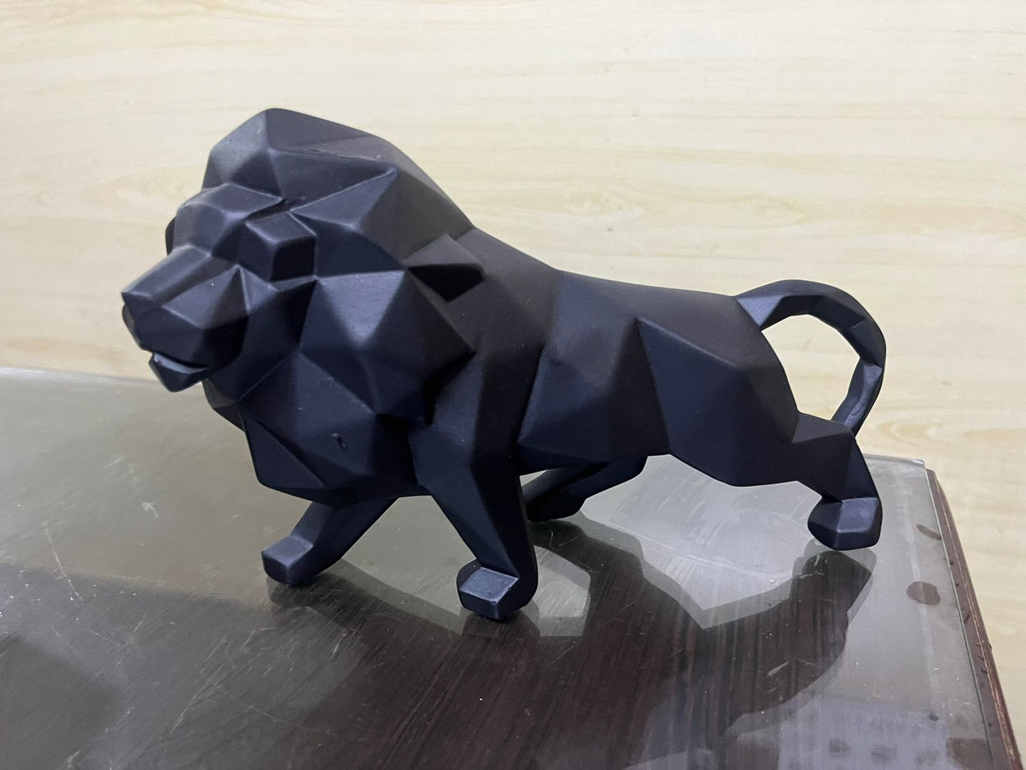 Lion Showpiece 1842A