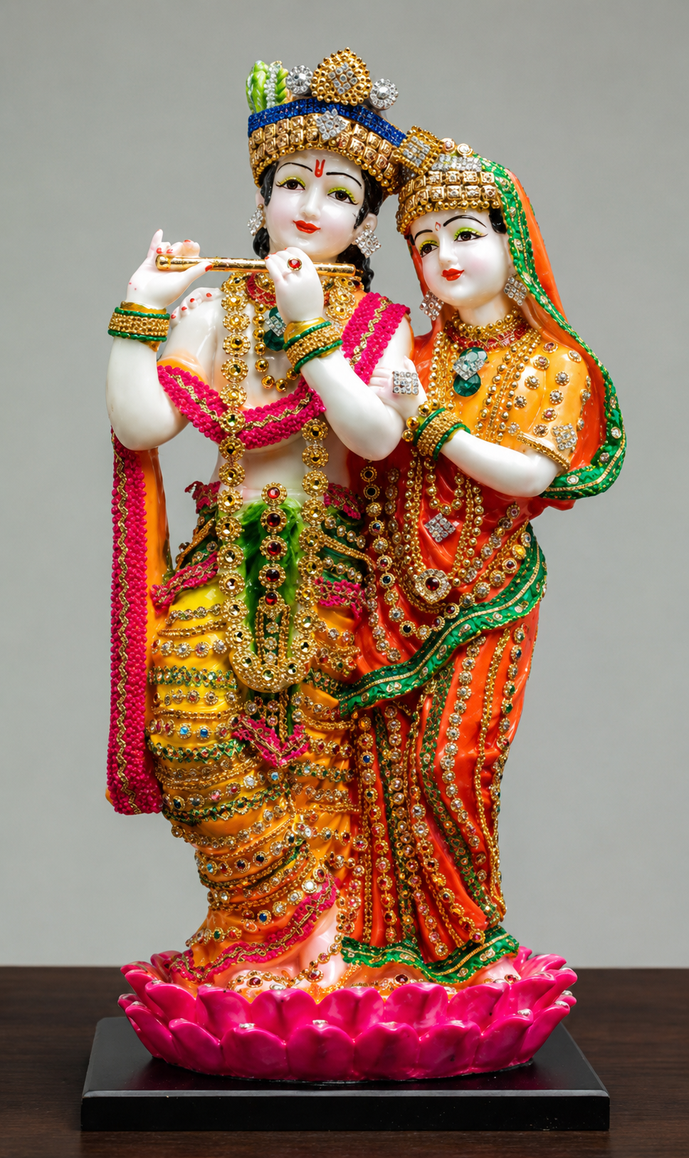 10J Radha Krishna Idol