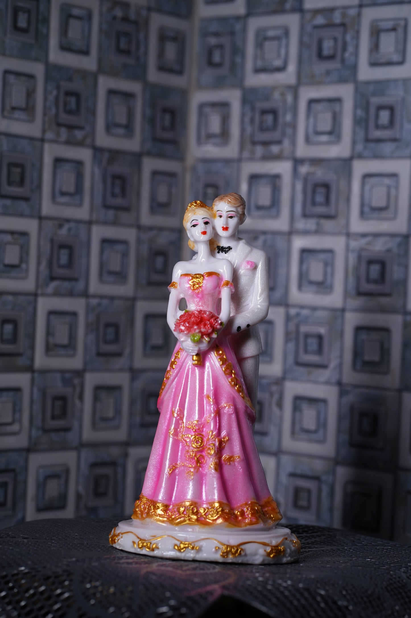 Standing Couple Sculpture 10.5" P1236