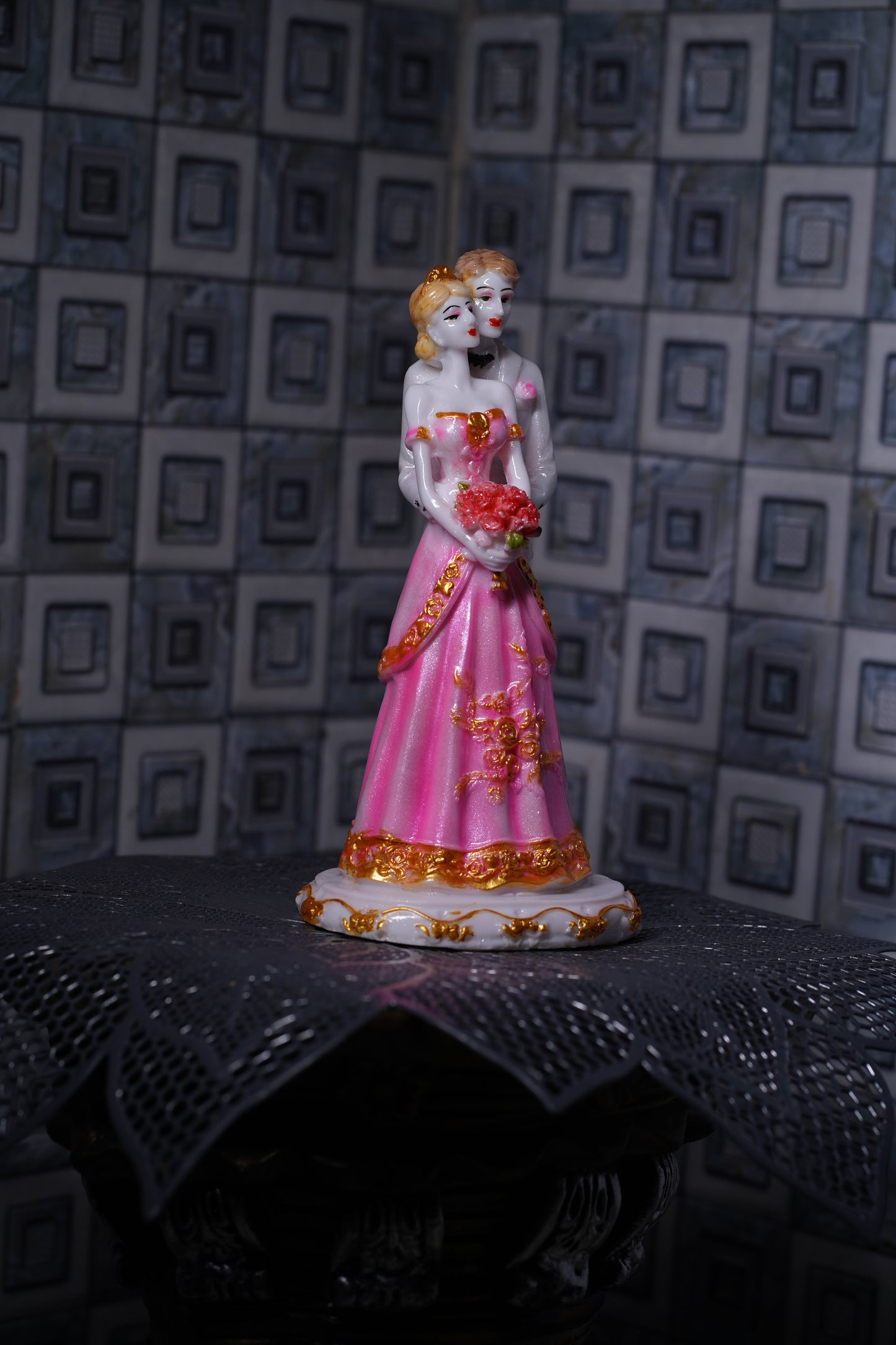 Standing Couple Sculpture 10.5" P1236