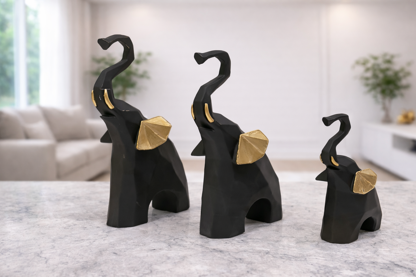 1721 π Modern Black & Gold Elephant Showpiece