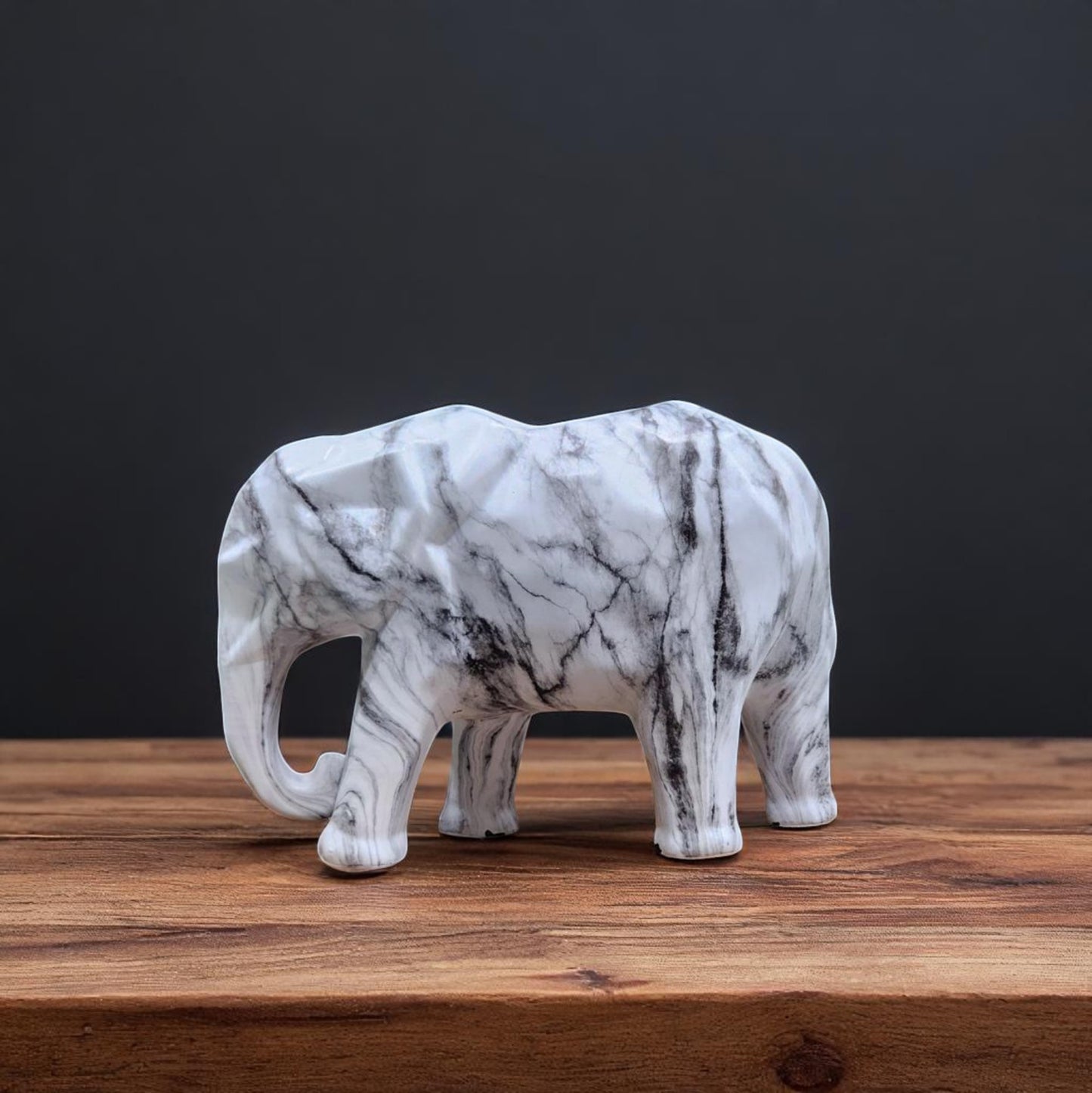 CM2007A   Ceramic Elephant With Marbel texture