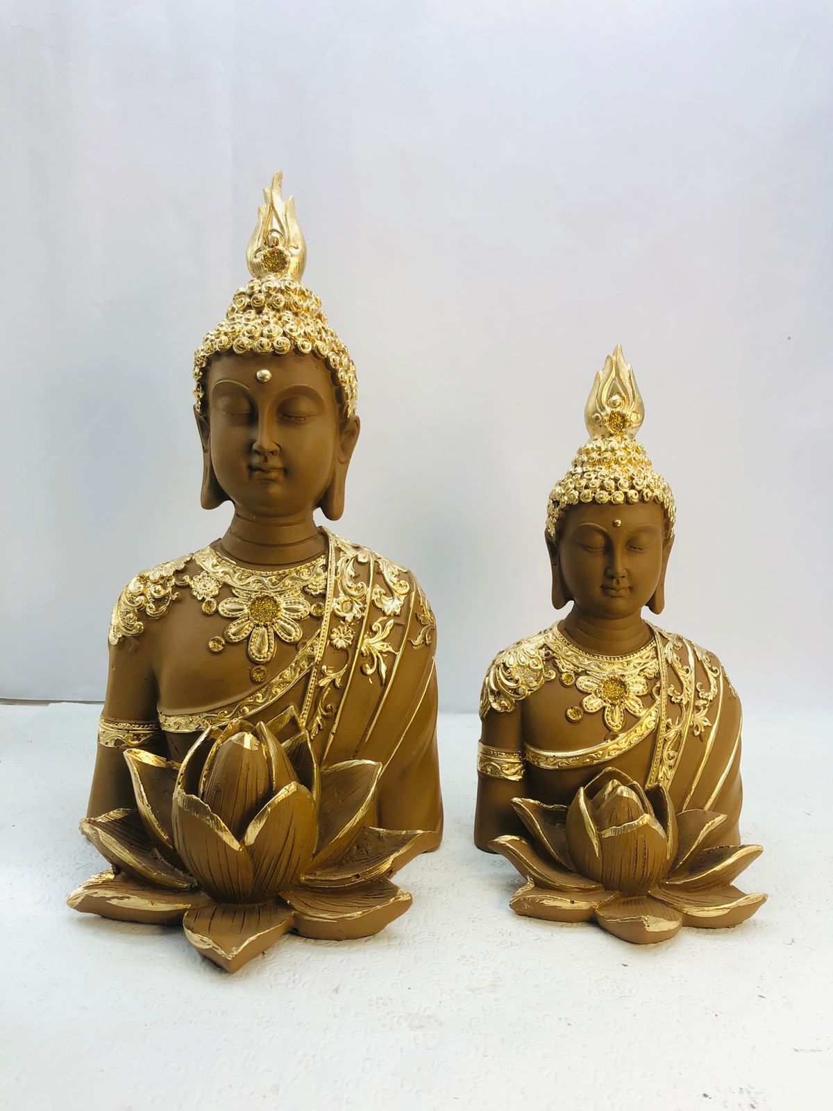 2107 lotus buddha