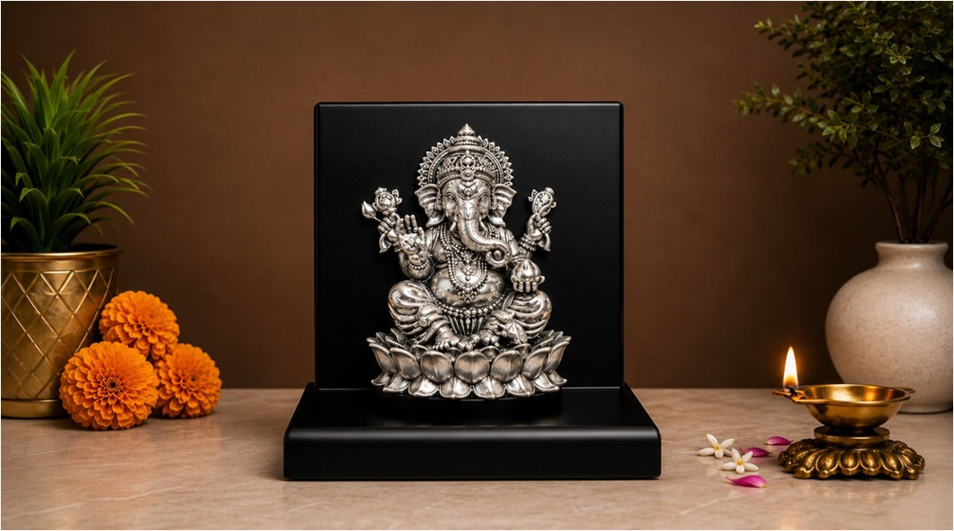 SL2160, Ganesh on Lotus