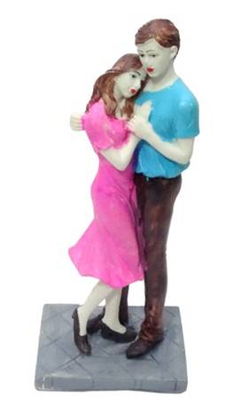 1070CC  "Love Couple Showpiece"