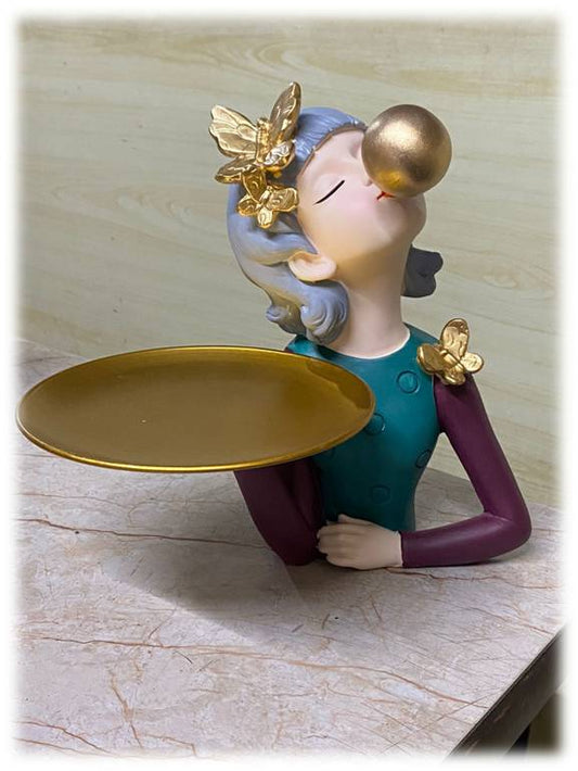 1660   Bubble Girl Tray Figurine