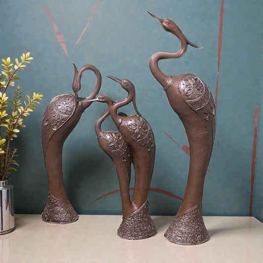 1673A    Saras Set