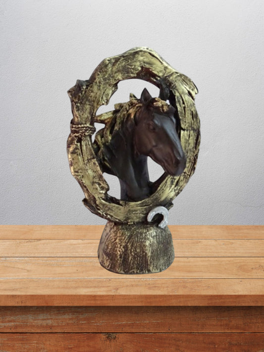 1247    Horse face showpiece