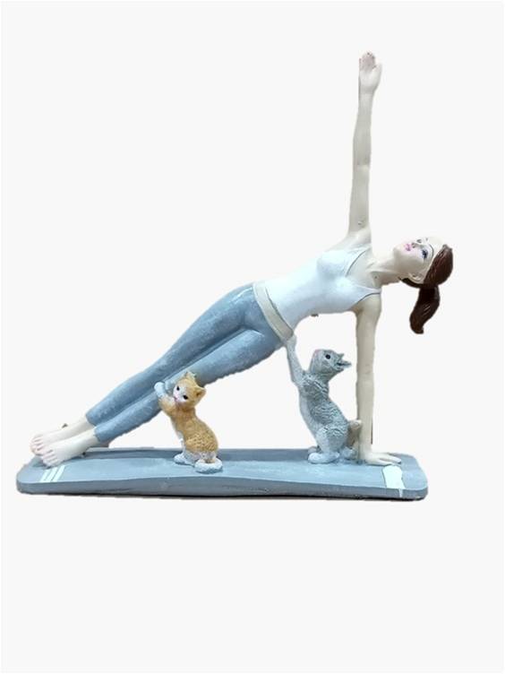 1805A    Yoga Lady with Cats Decorative Showpiece