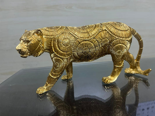 1822B.......Ashoka Tiger