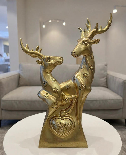 2056   Romantic Deer Couple