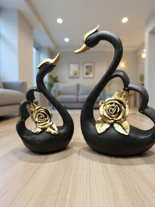 2020A   Black Swan Couple with Golden Rose