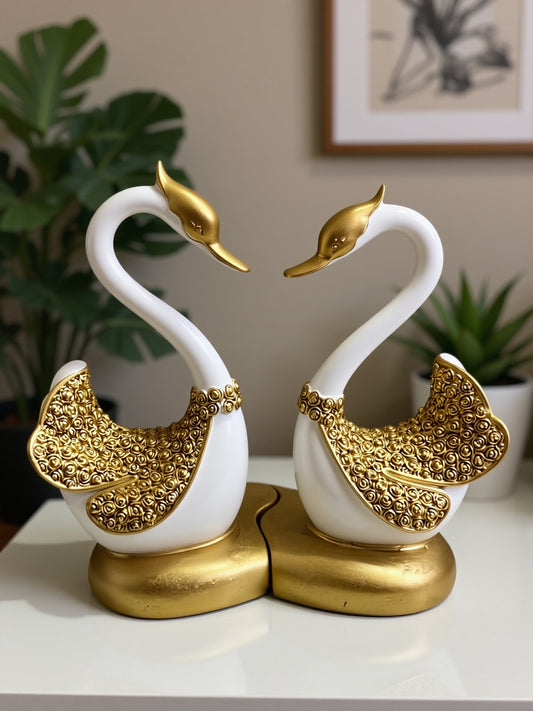 2042   Elegant Golden Swan Couple Showpiece