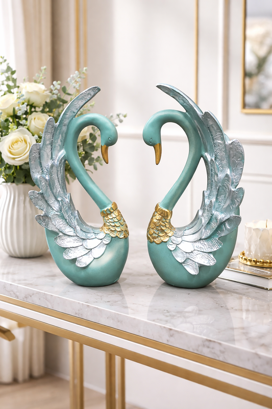 2083B Swan Couple Showpiece