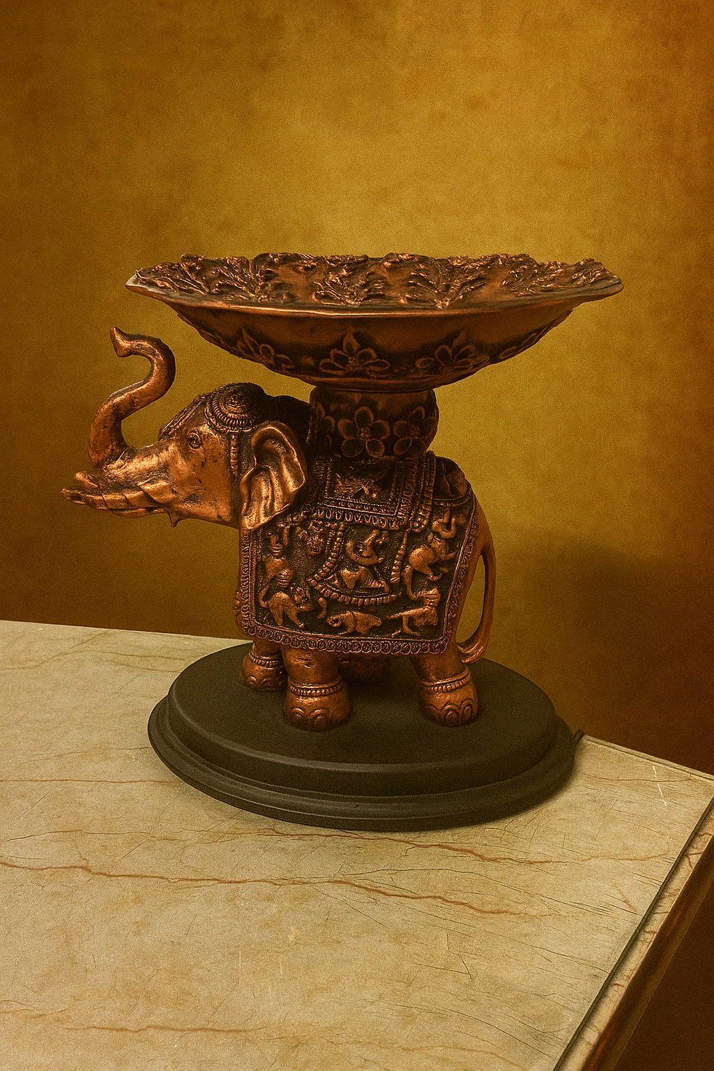 1577.....bowl elephant