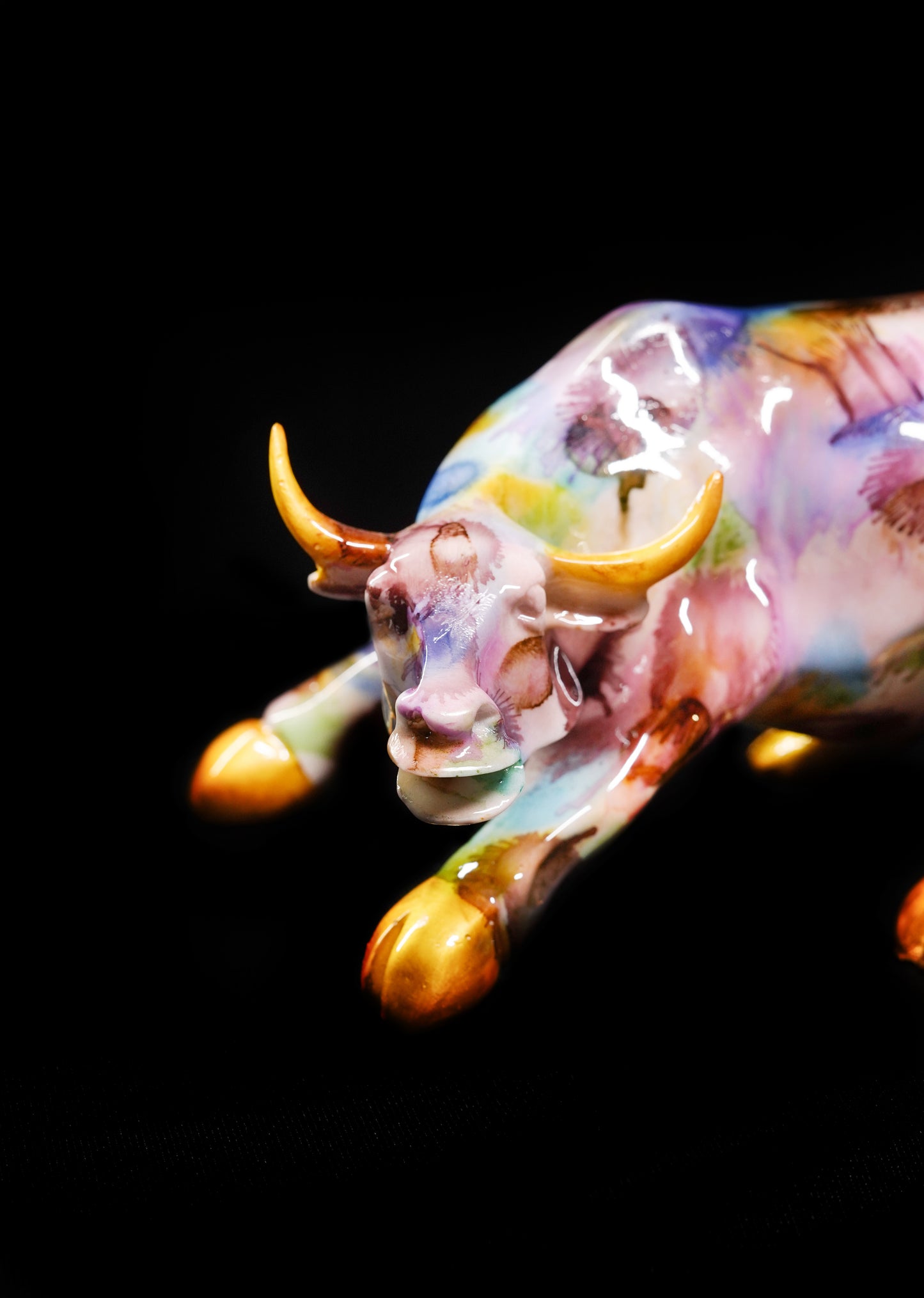 Fengshui Charging Bull- The opportunist(Attracts Wealth and Big opportunities)