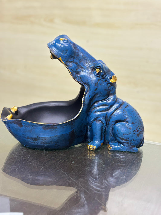 1747 Hippopotamus