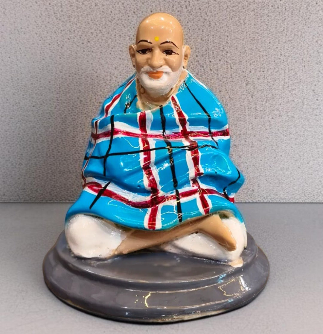Neem Karoli Baba Idol 2045