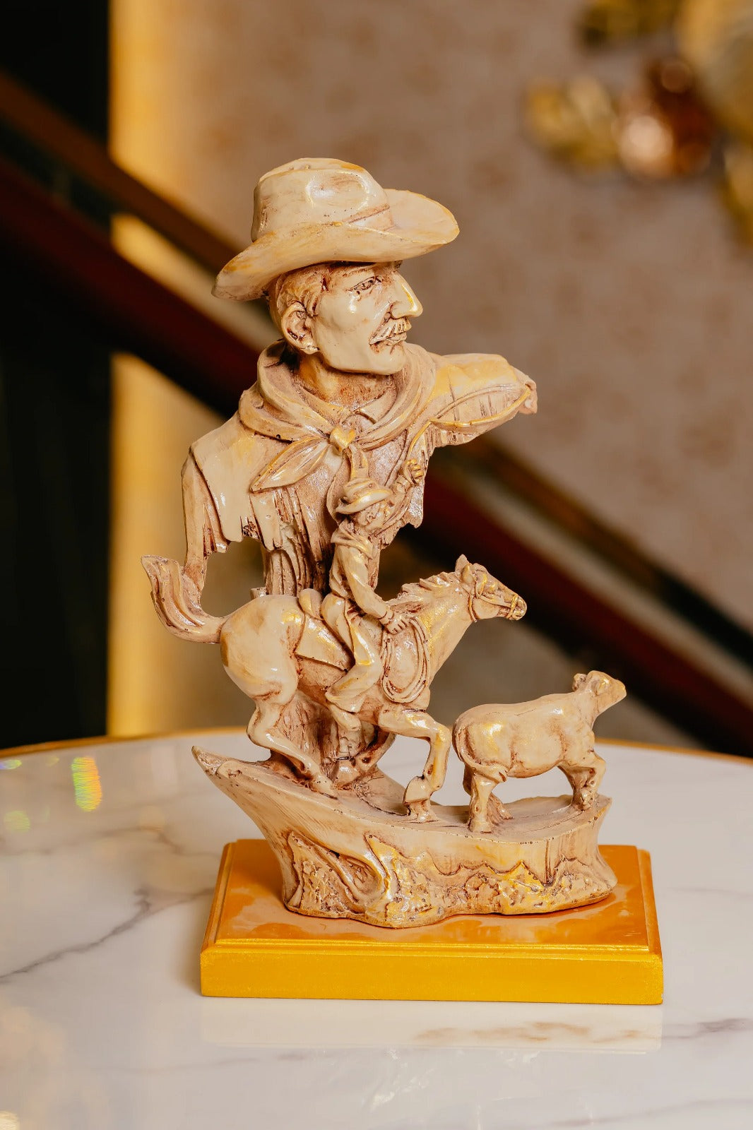 1622B    THE MAN RIDING HORSE