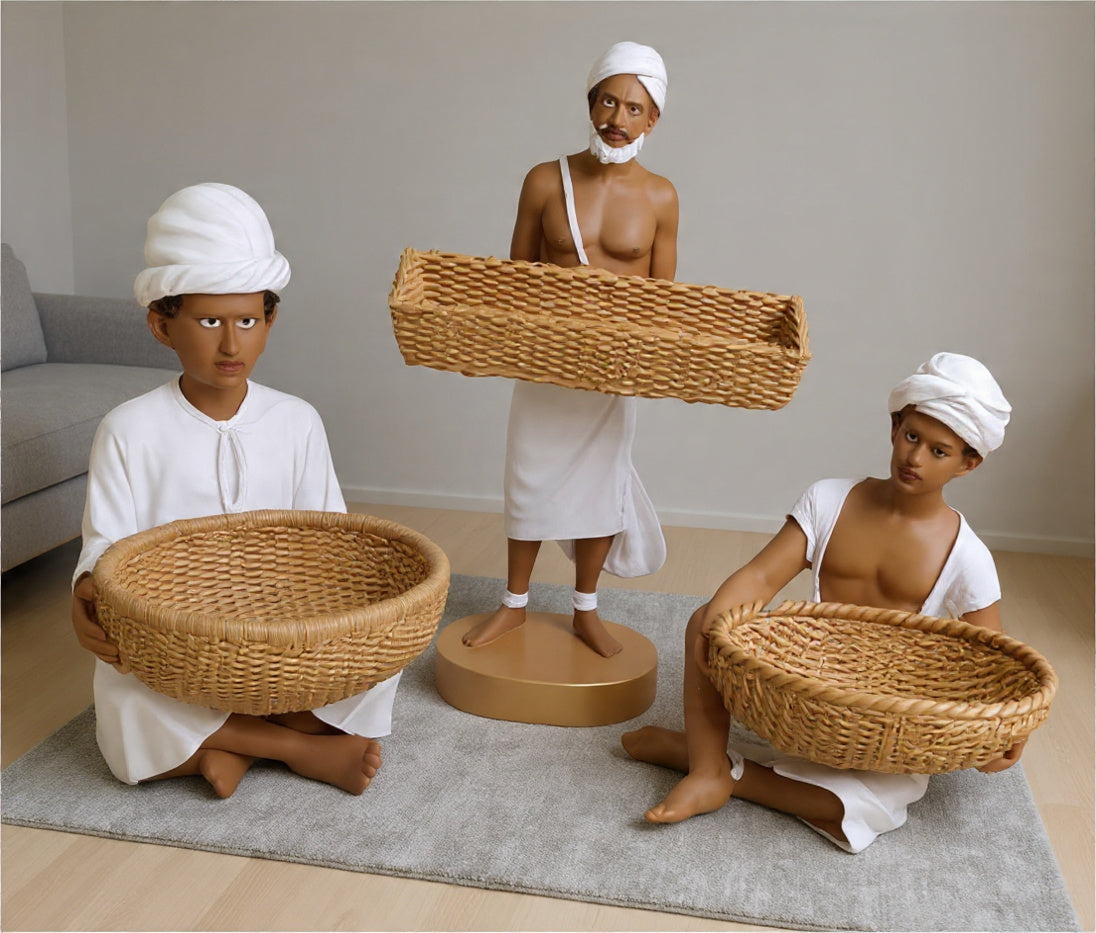 1835    Artisan Basket Bearers