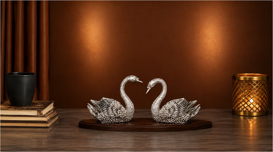 SL2133, Swan Pair