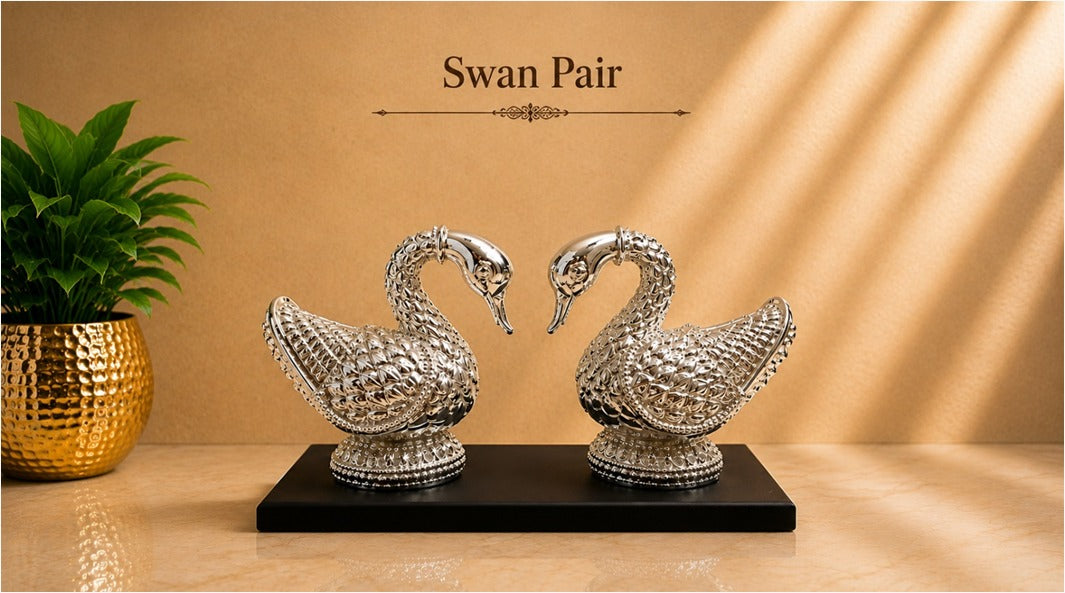 SL2156, Swan Pair